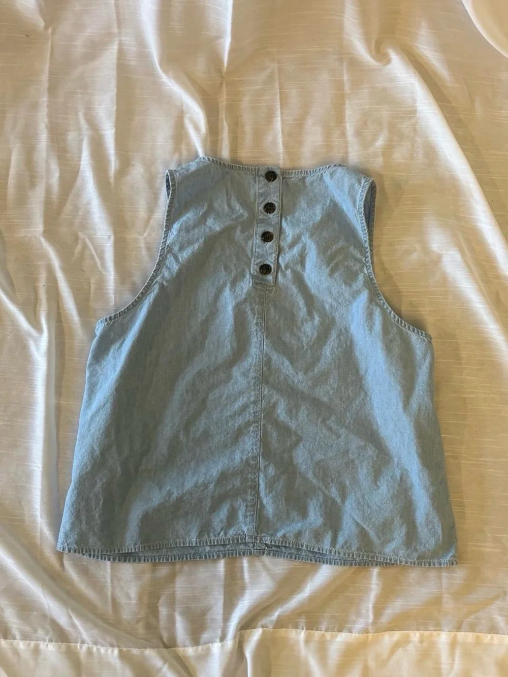 J. Crew 100% Cotton Chambray Button Back Tank Size Large
